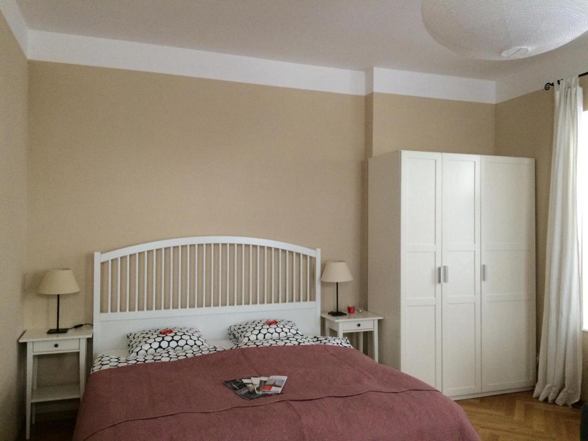 Studio U Parkplatz, Zentrale Ruhelage Neben Grunoase Apartment Vienna Exterior photo
